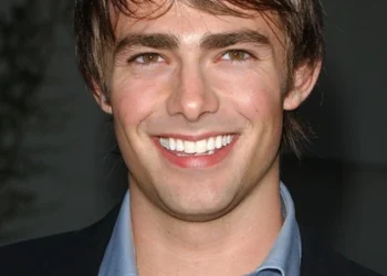 Jonathan Bennett