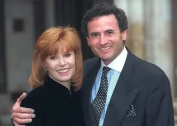 Stefanie Powers Ehepartner