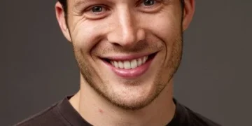 Zach Gilford