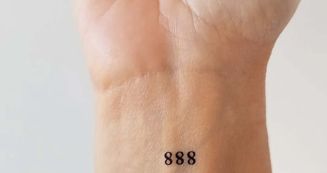 bedeutet 888 Tattoo